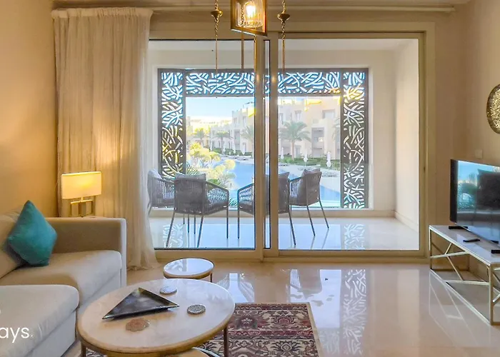Seaview Mangroovy 2br, Walk To & Pool, Ollystays Red Sea *