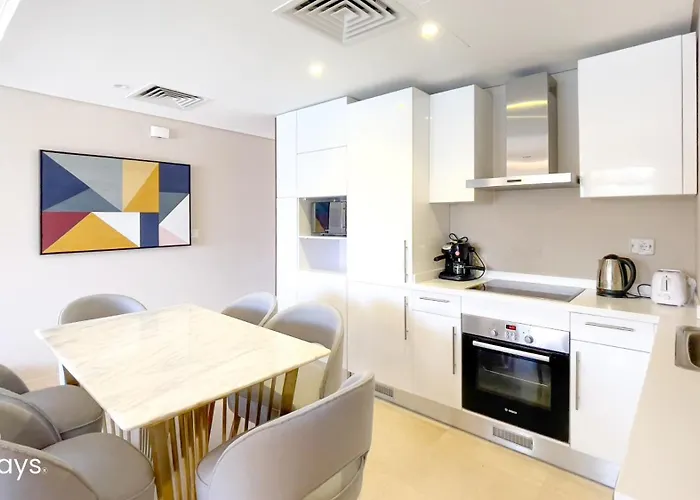 Apartment Seaview Mangroovy 2br, Walk To & Pool, Ollystays Red Sea