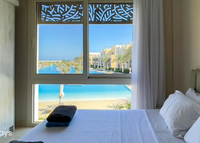شقة Seaview Mangroovy 2br, Walk To & Pool, Ollystays Red Sea *